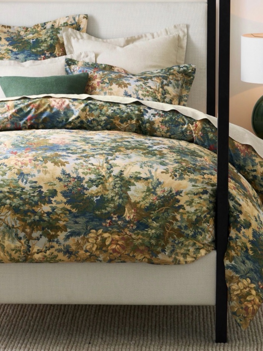 Pottery Barn Greenwood Percale Duvet Cover King with 2 standard shams